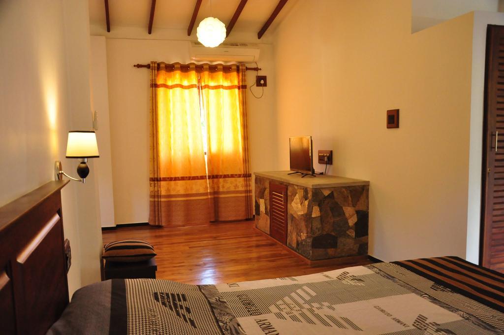 Asantha Guest House Unawatuna Cameră foto